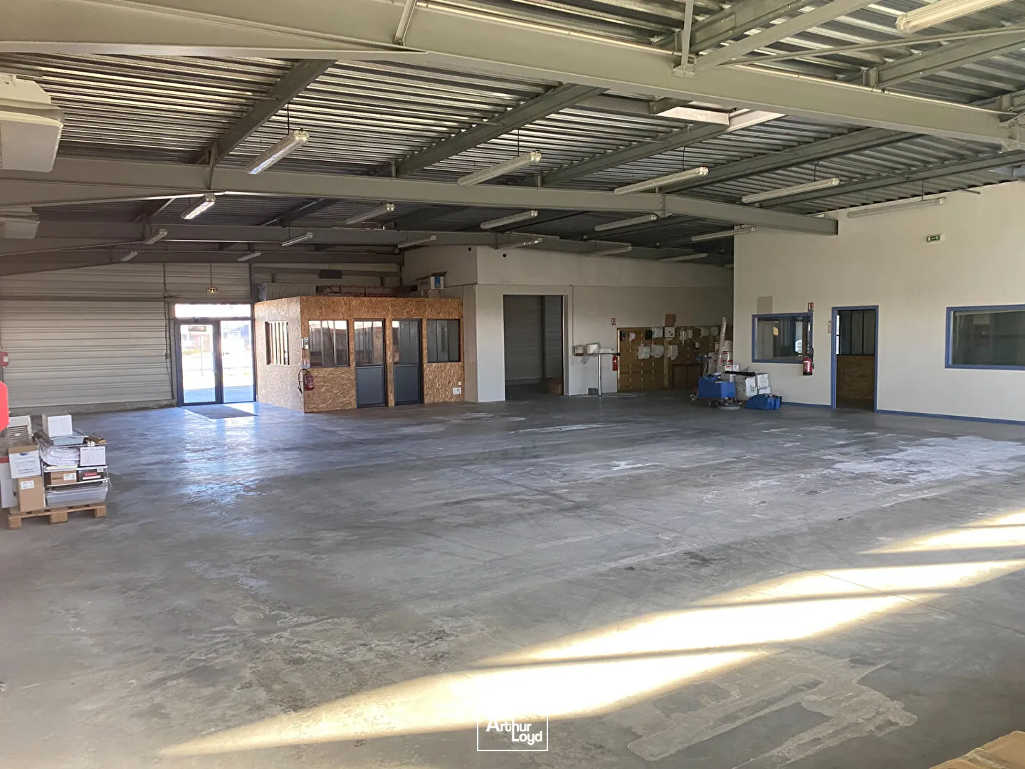 Locaux d'activité & Entrepôts - Location - SALLES SUR MER - 17220 - 760-760 - 7807583