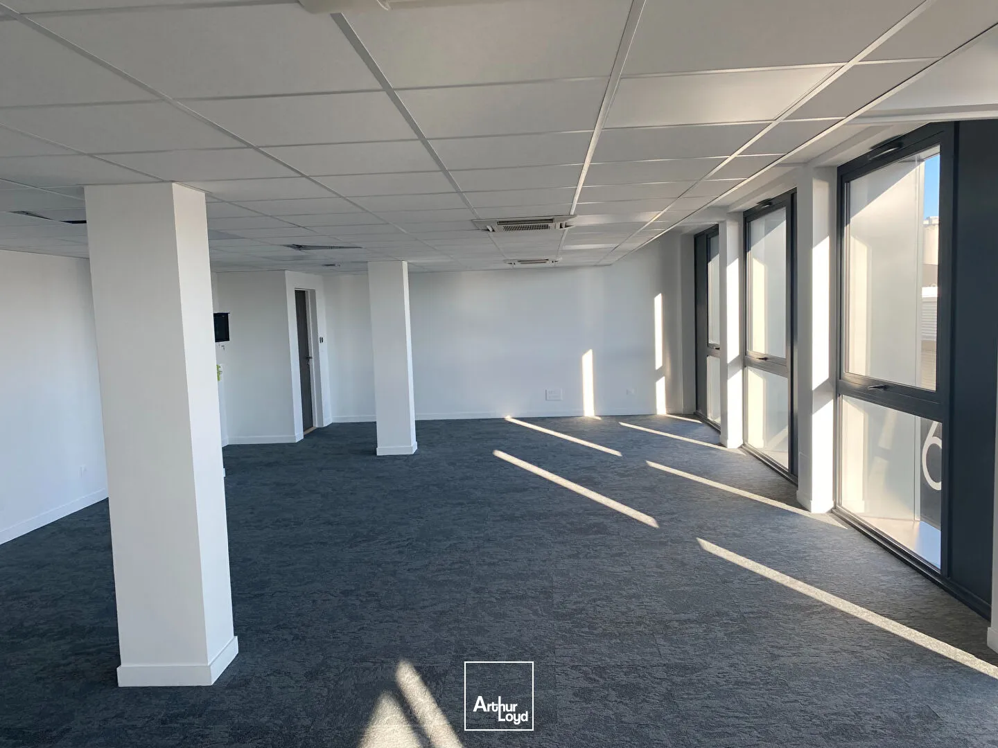 Bureaux - Vente - LA ROCHELLE - 17000 - 372.9-372.9 - 7807595