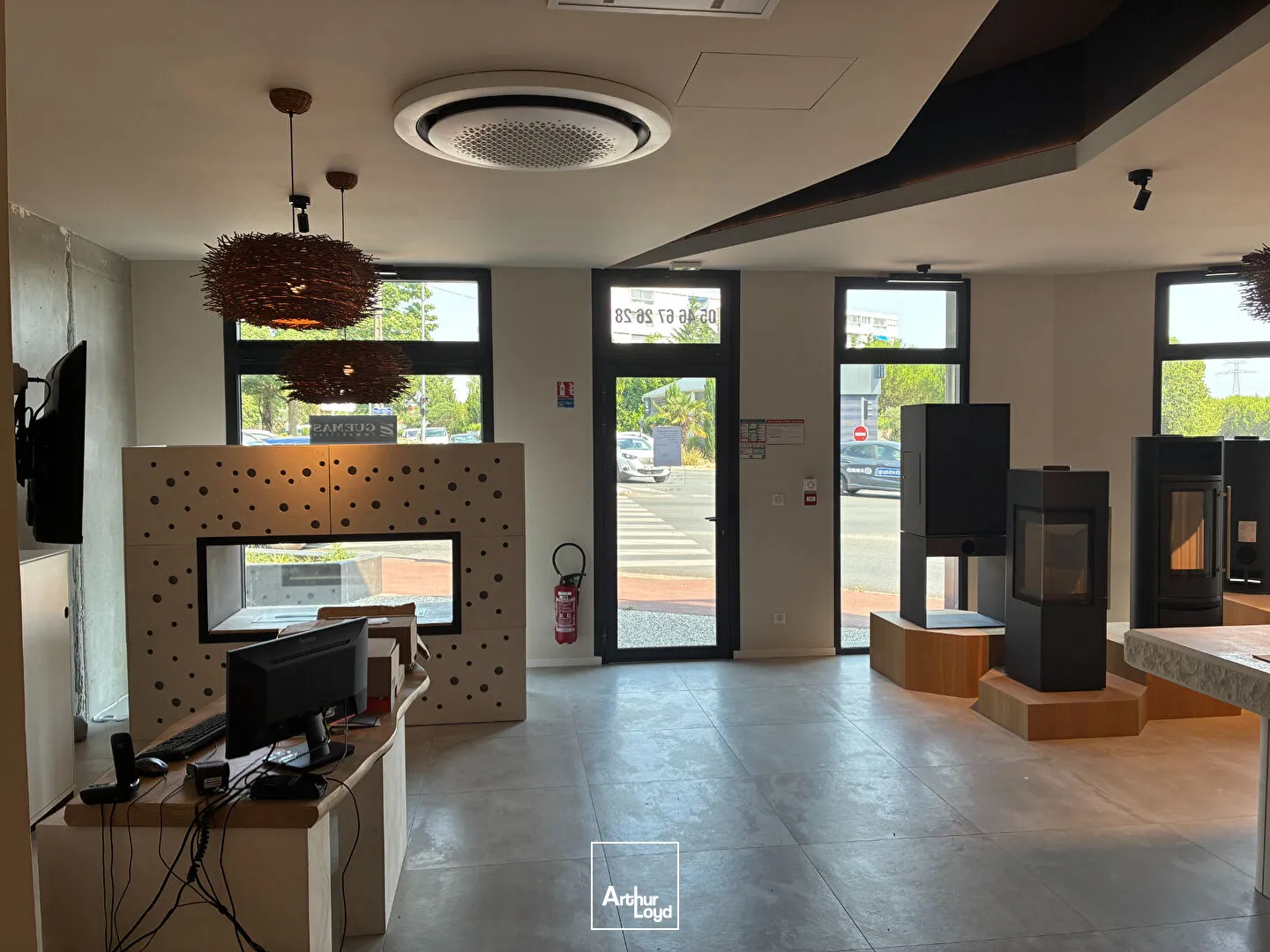 Locaux commerciaux - Location - LA ROCHELLE - 17000 - 129-129 - 7807724