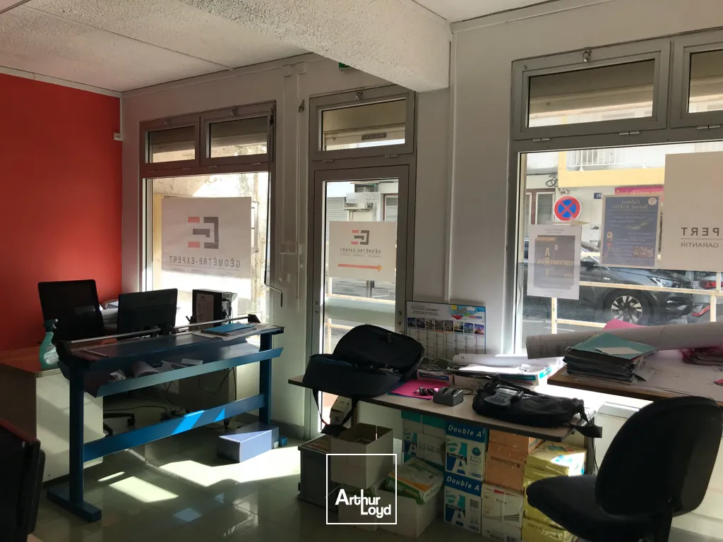 Locaux commerciaux - Vente - Le Lamentin - 97232 - 46-46 - 7807764