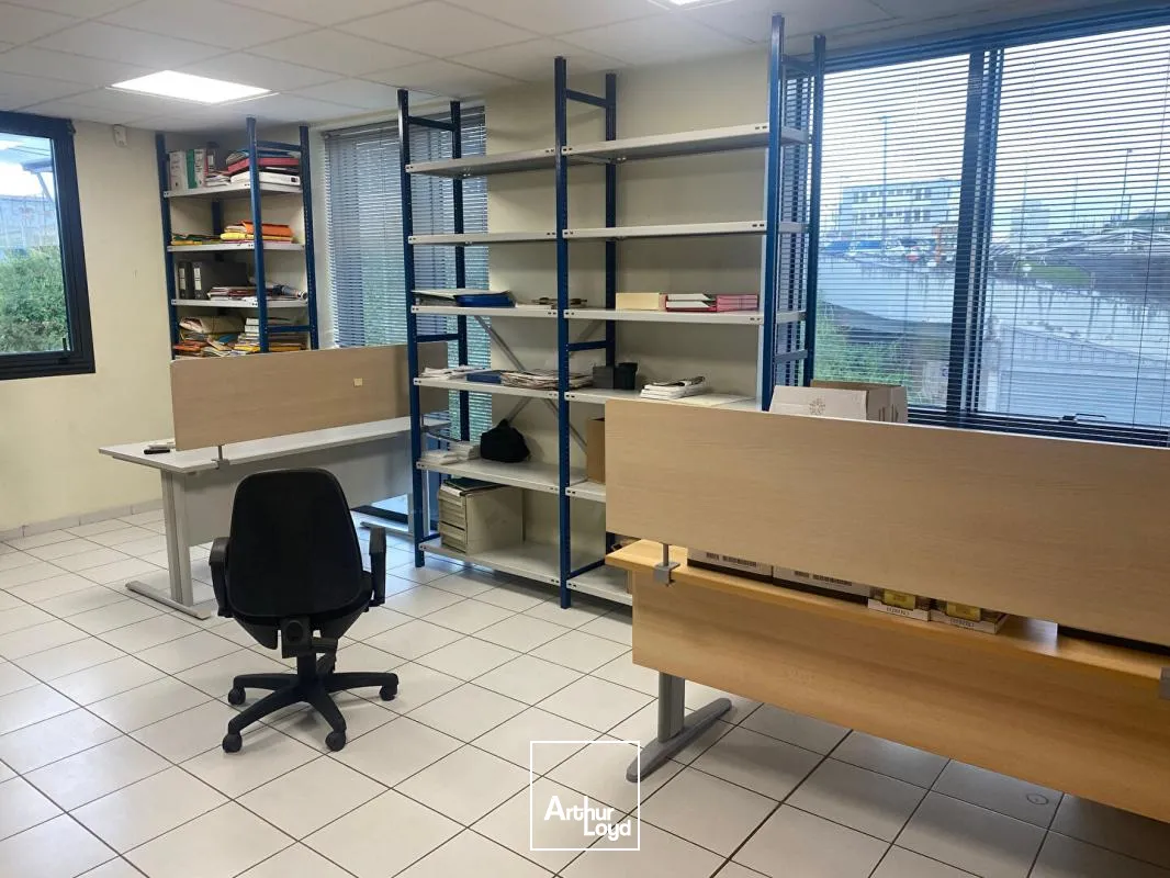 Bureaux - Vente - Le Lamentin - 97232 - 106-106 - 7807819