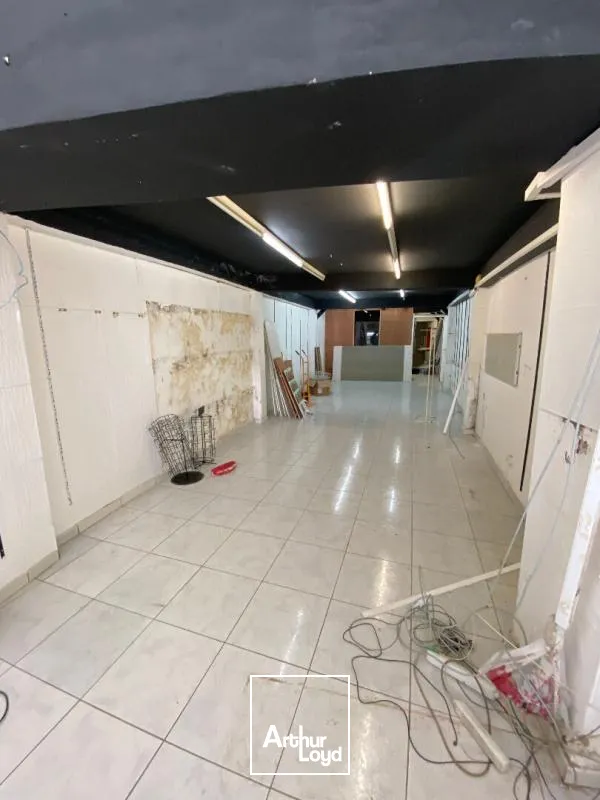 Locaux commerciaux - Vente - Fort De France - 97200 - 180-180 - 7807839