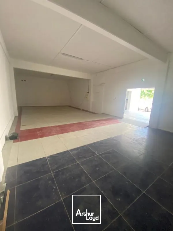 Locaux commerciaux - Location - Le Lamentin - 97232 - 206-206 - 7807869