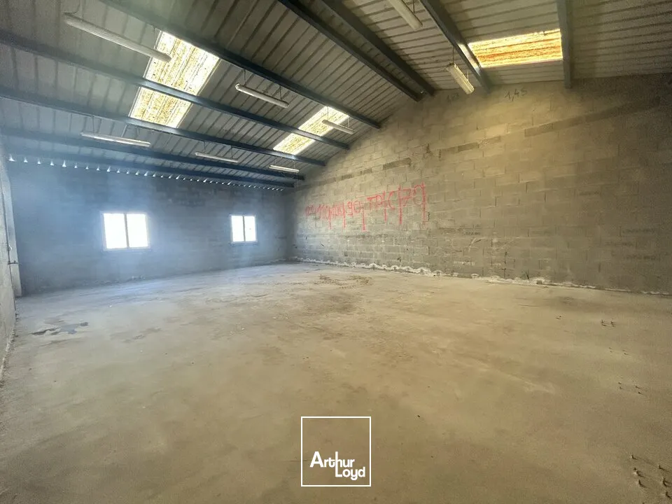 Locaux d'activité & Entrepôts - Location - CRISSEY - 71530 - 200-200 - 7808030