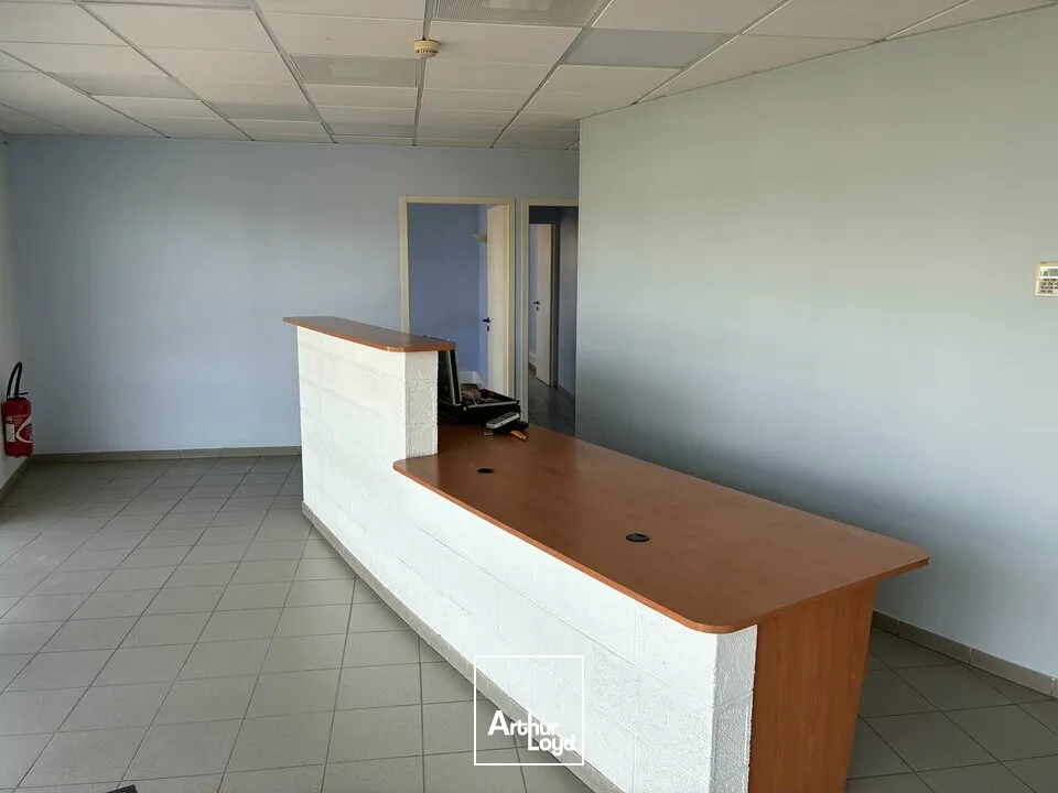 Locaux d'activité & Entrepôts - Location - FONTENAY-LE-COMTE - 85200 - 574-574 - 7808059