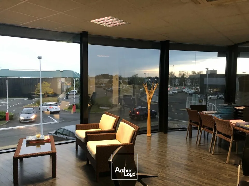 Locaux commerciaux - Location - SAINT-DOULCHARD - 18230 - 1008-1008 - 7808103