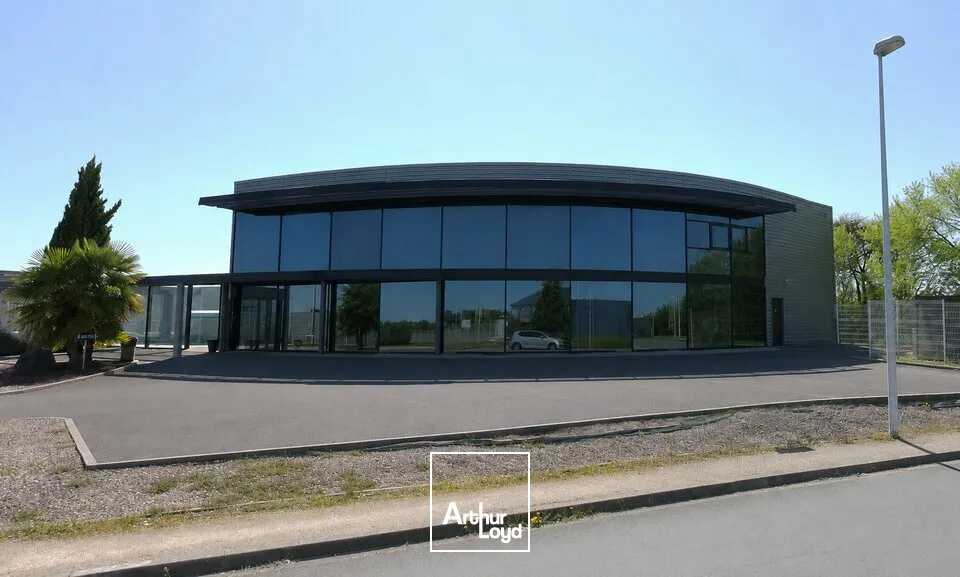 Locaux commerciaux - Vente - SAINT-DOULCHARD - 18230 - 1008-1008 - 7808093
