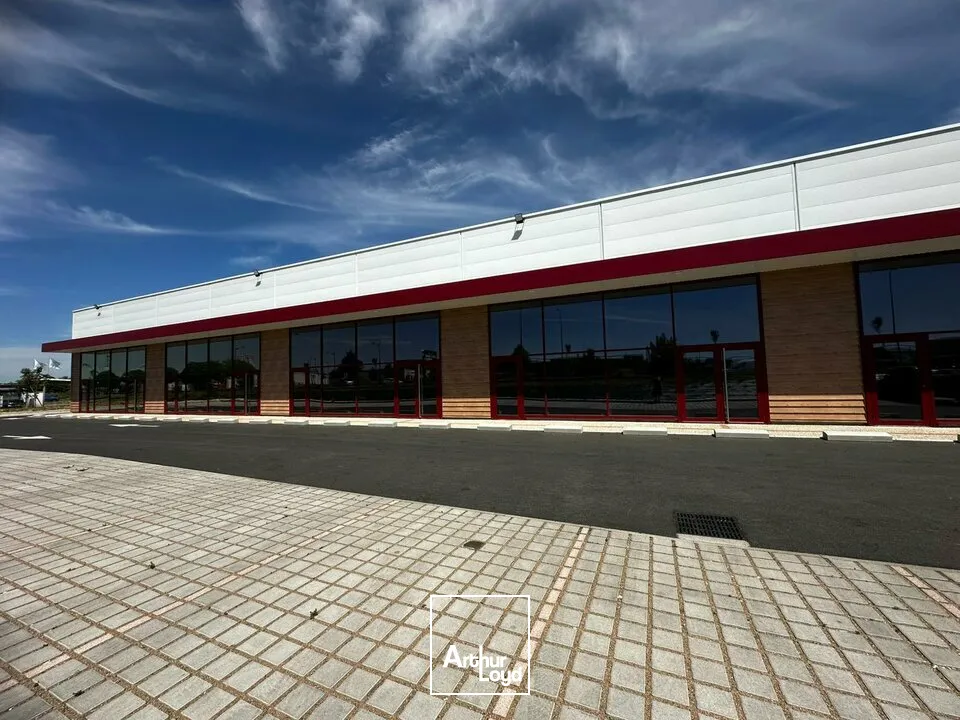 Locaux d'activité & Entrepôts - Location - BOURGES - 18000 - 275-275 - 7808112