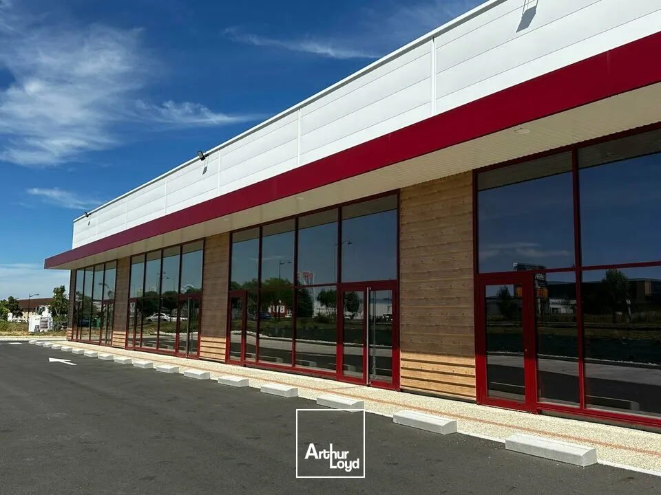 Locaux d'activité & Entrepôts - Location - BOURGES - 18000 - 275-275 - 7808115