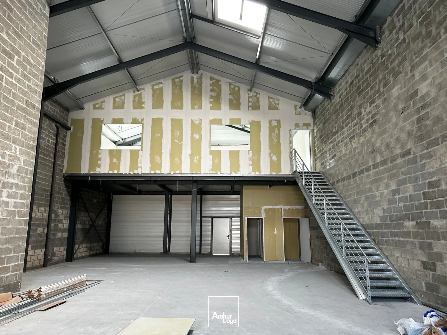 Locaux d'activité & Entrepôts - Location - BORDEAUX - 33100 - 334-1045 - 7808287