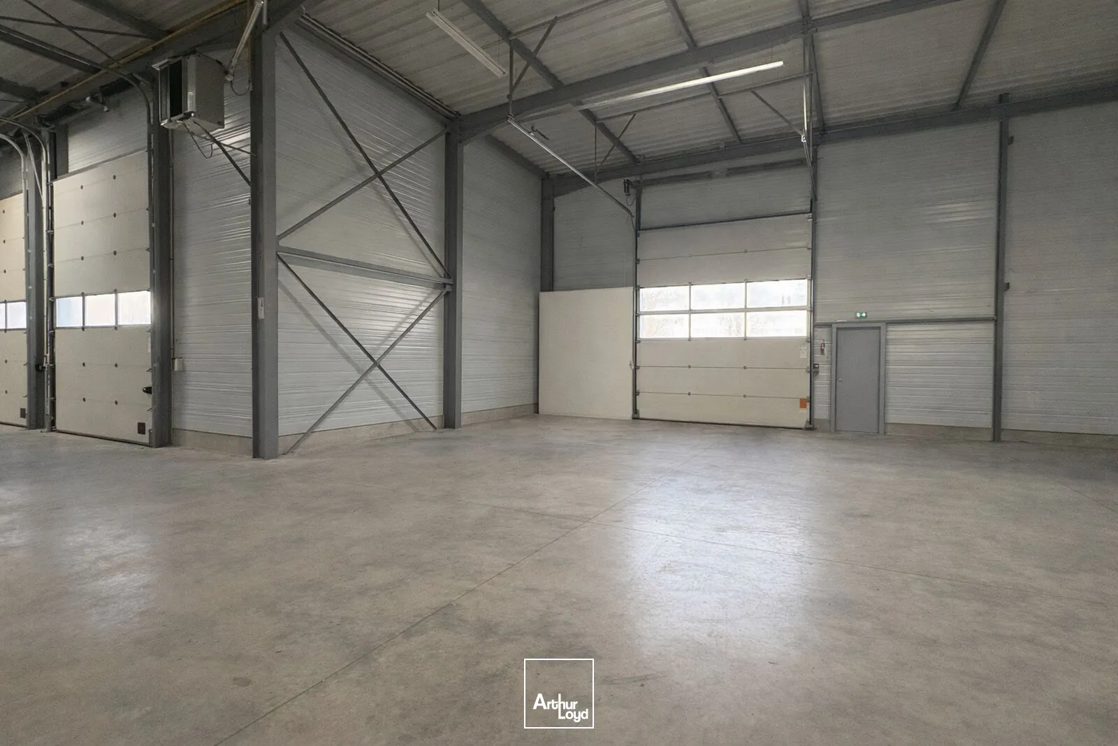 Locaux d'activité & Entrepôts - Location - SAINT JEAN DE BRAYE - 45800 - 1323.97-1323.97 - 7808377