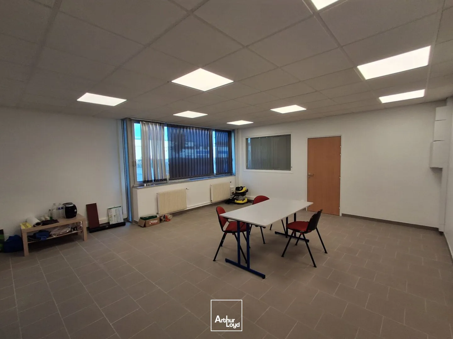 Bureaux - Location - PONT AUDEMER - 27500 - 114-114 - 7808480