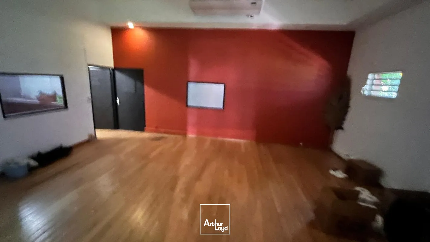Locaux commerciaux - Location - Le Lamentin - 97232 - 60-60 - 7808811