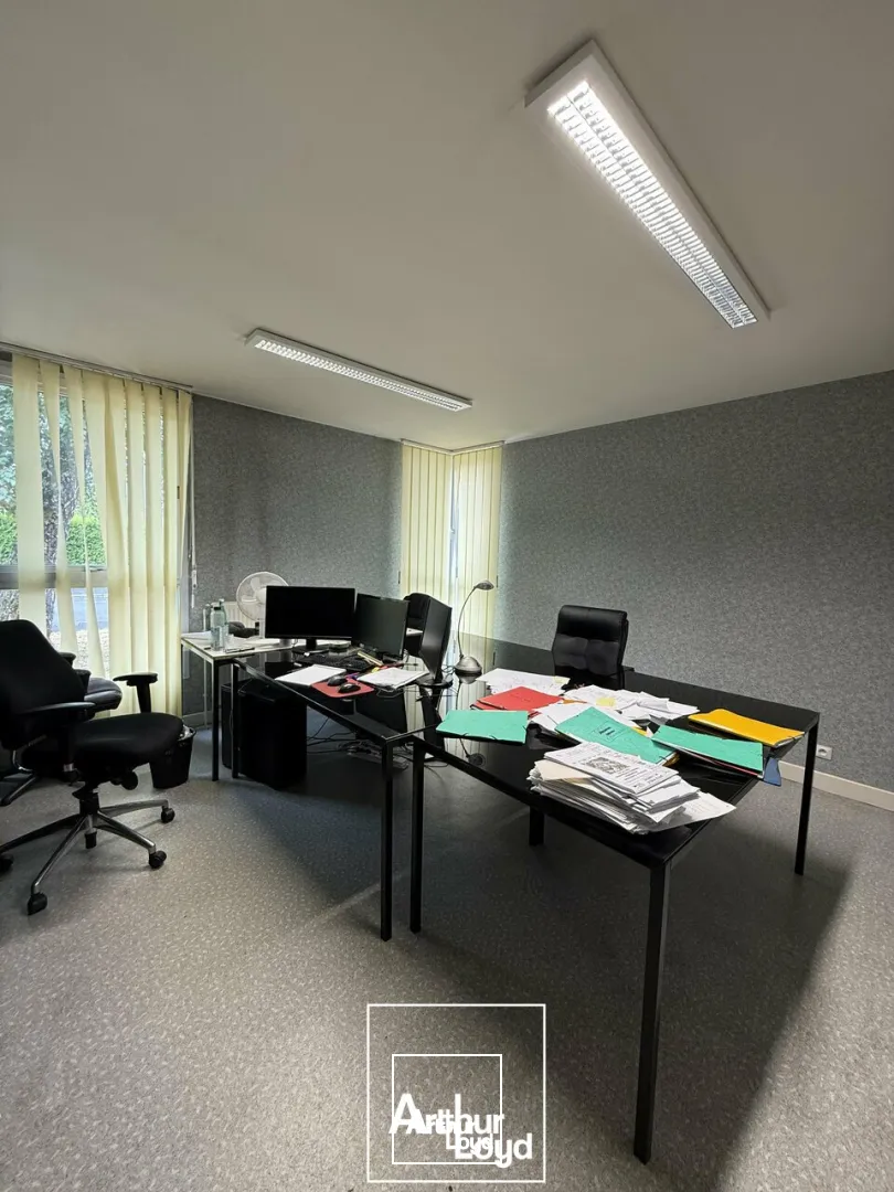 Bureaux - Location - BRIVE LA GAILLARDE - 19100 - 100-100 - 7808897