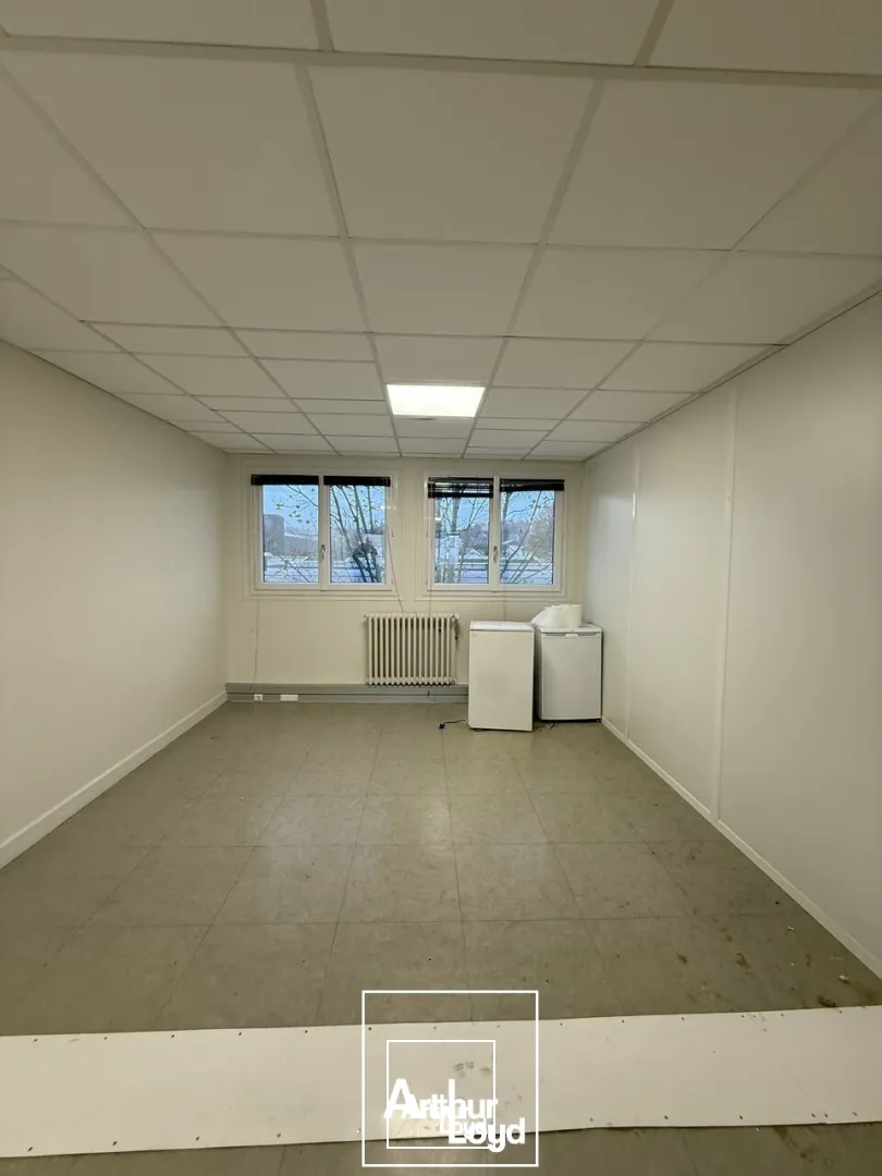 Bureaux - Location - MALEMORT - 19360 - 558-558 - 7808907