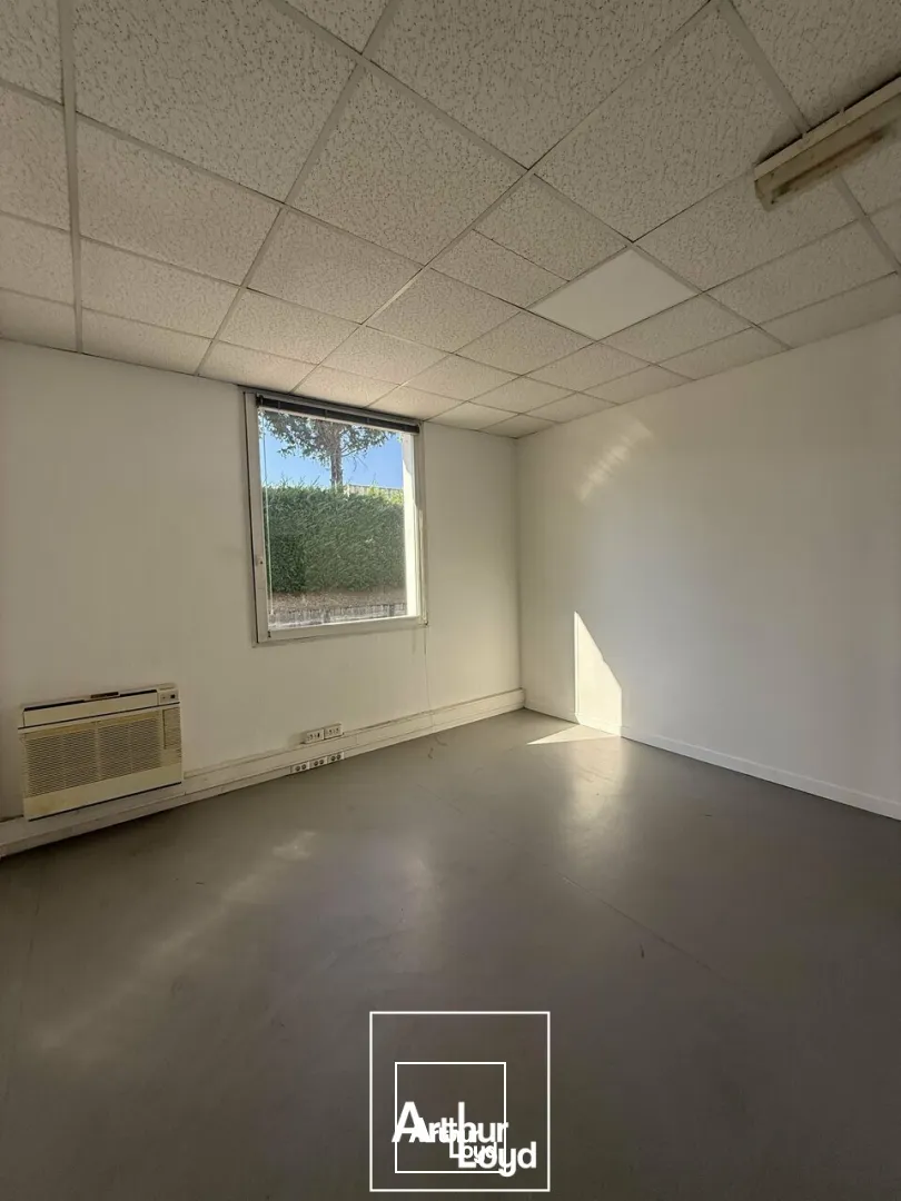 Locaux d'activité & Entrepôts - Location - BRIVE LA GAILLARDE - 19100 - 2825-2825 - 7808921