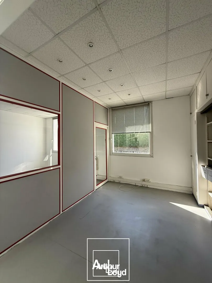 Locaux d'activité & Entrepôts - Location - BRIVE LA GAILLARDE - 19100 - 2825-2825 - 7808919