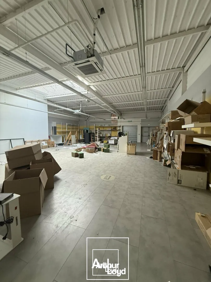 Locaux commerciaux - Location - MALEMORT - 19360 - 904-904 - 7808942
