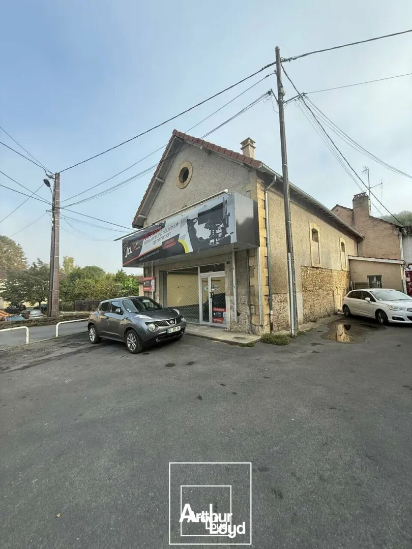 Locaux commerciaux - Location - SARLAT-LA-CANÉDA - 24200 - 105.5-105.5 - 7808963
