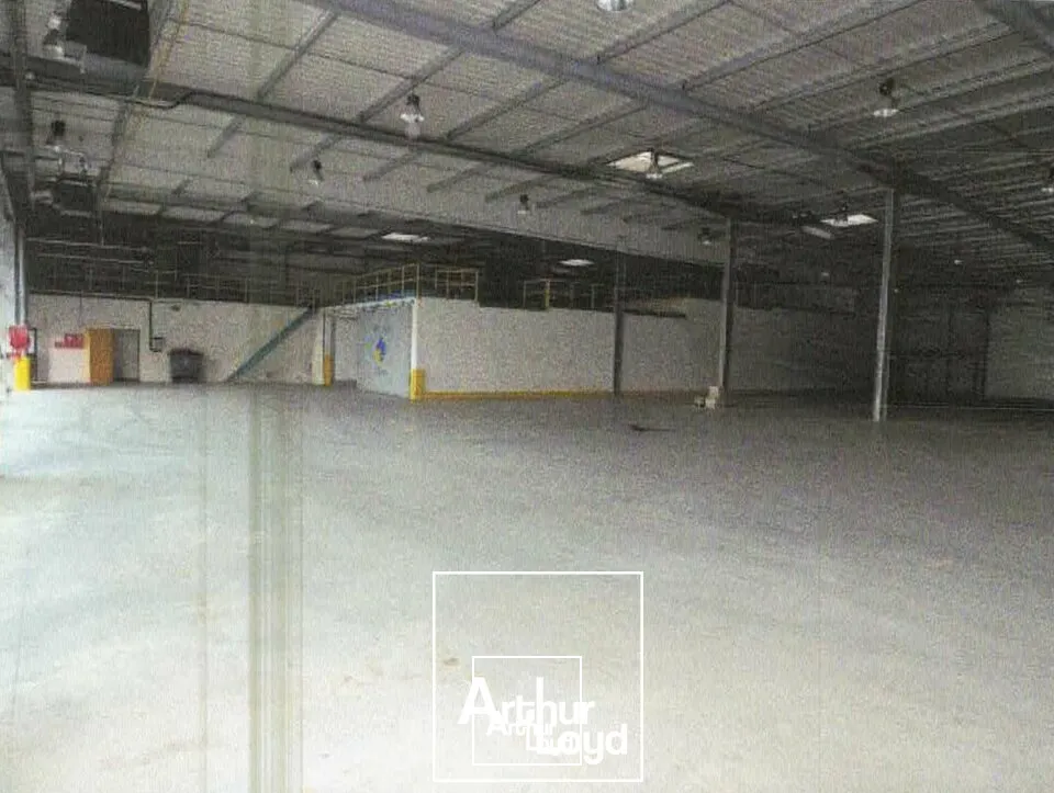 Locaux d'activité & Entrepôts - Location - SAINT PANTALEON DE LARCHE - 19600 - 3070-3070 - 7808972
