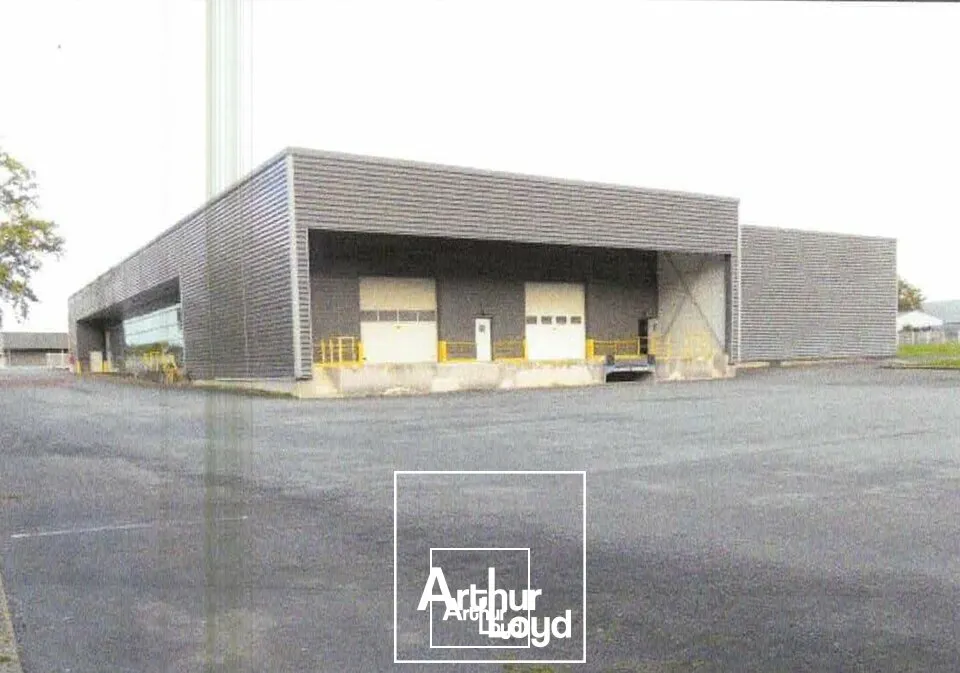 Locaux d'activité & Entrepôts - Location - SAINT PANTALEON DE LARCHE - 19600 - 3070-3070 - 7808970