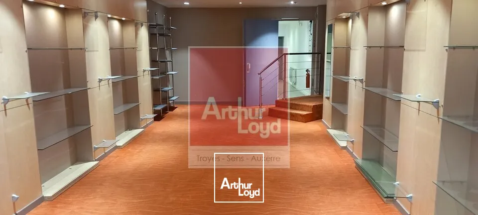 Locaux commerciaux - Vente - SENS - 89100 - 350-350 - 7809046