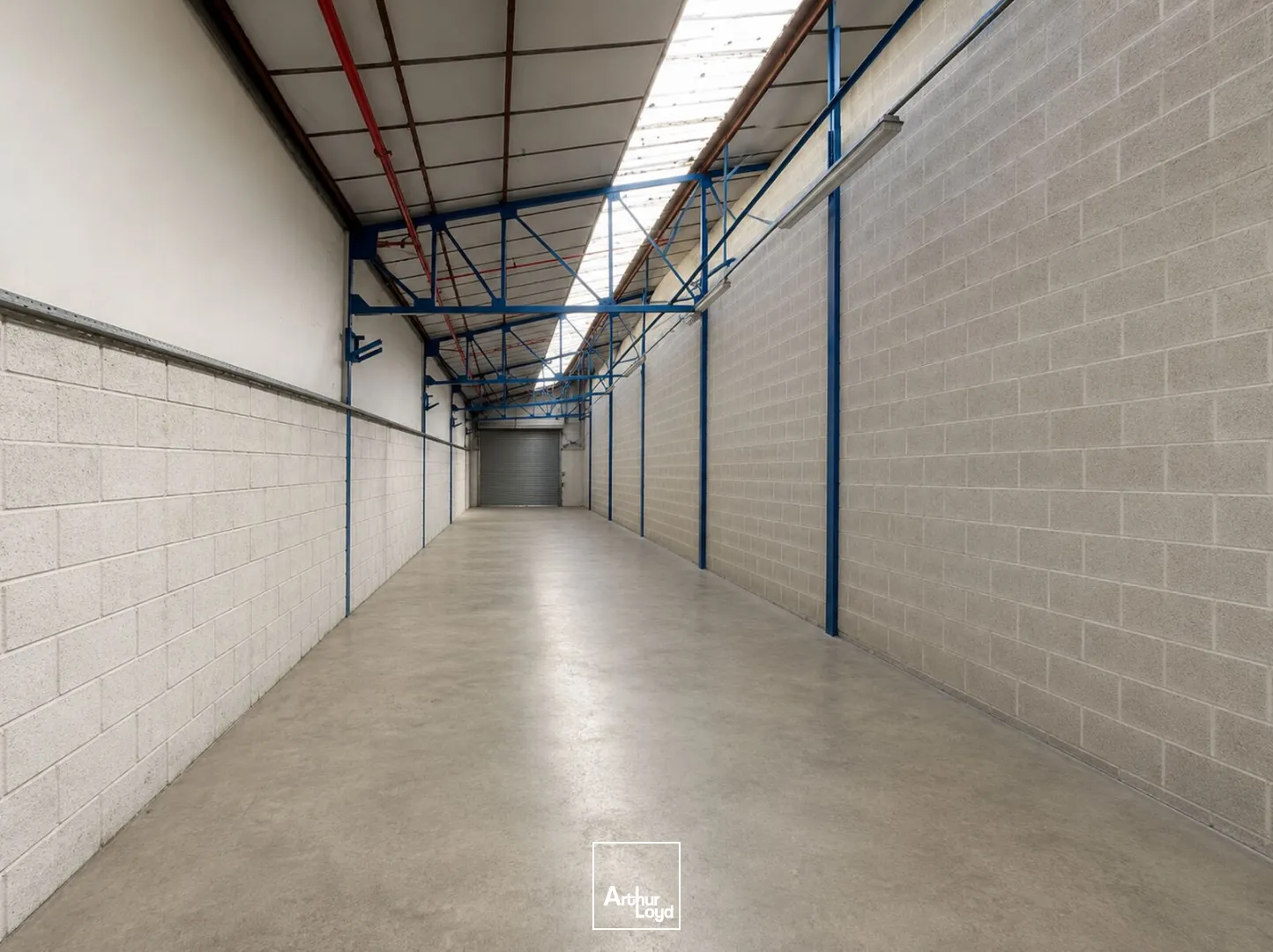 Locaux d'activité & Entrepôts - Location - LA CHAPELLE EN SERVAL - 60520 - 545-545 - 7809222