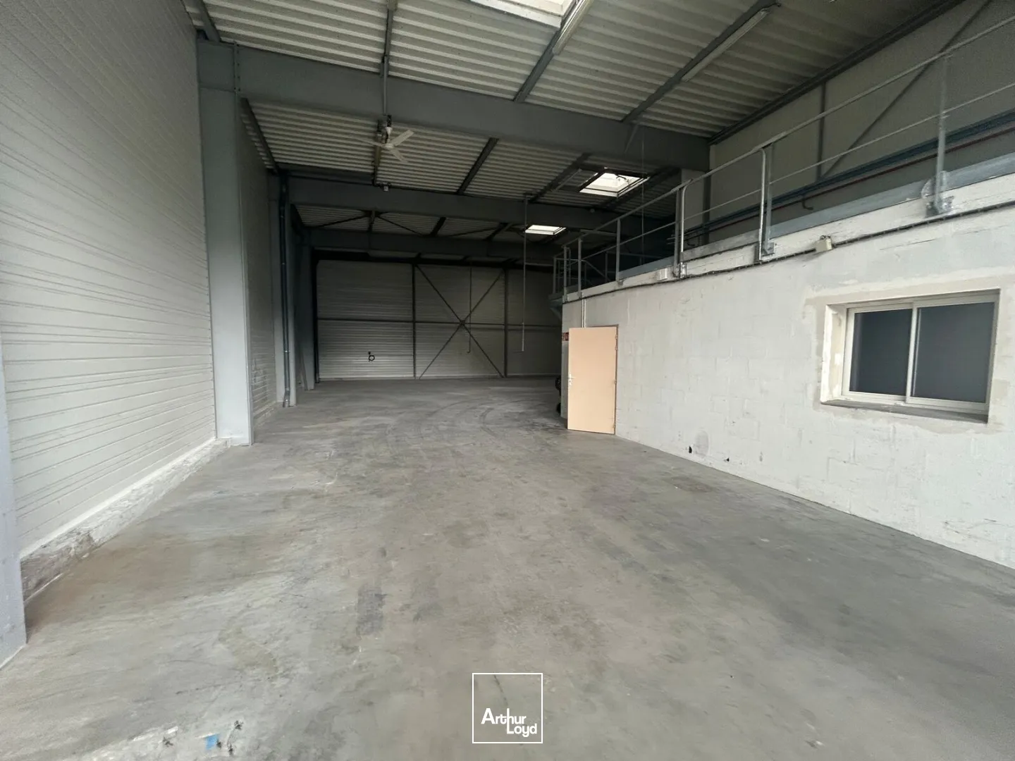 Locaux d'activité & Entrepôts - Location - INDRE - 44610 - 505-505 - 7809384