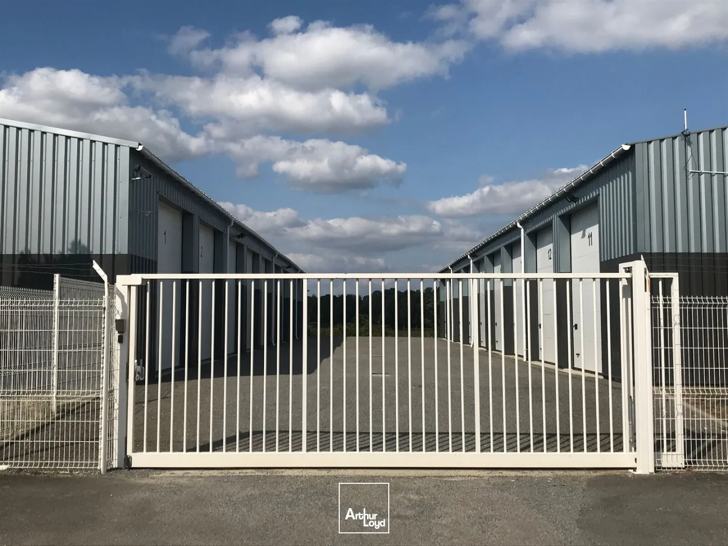 Locaux d'activité & Entrepôts - Location - INDRE - 44610 - 505-505 - 7809385