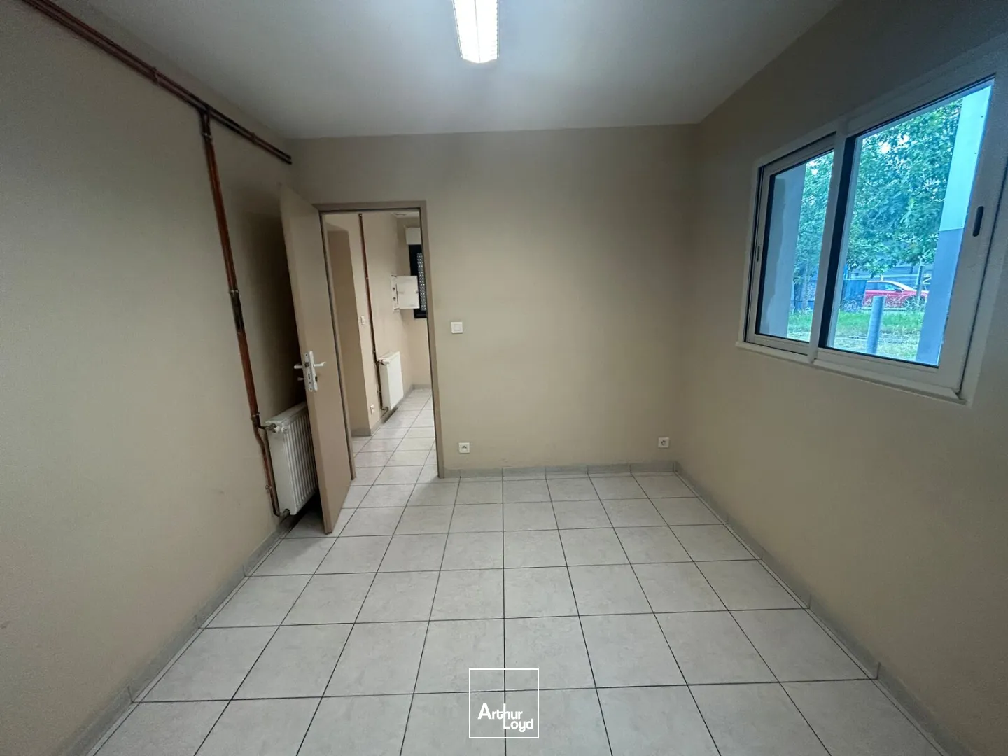 Locaux d'activité & Entrepôts - Location - INDRE - 44610 - 505-505 - 7809387