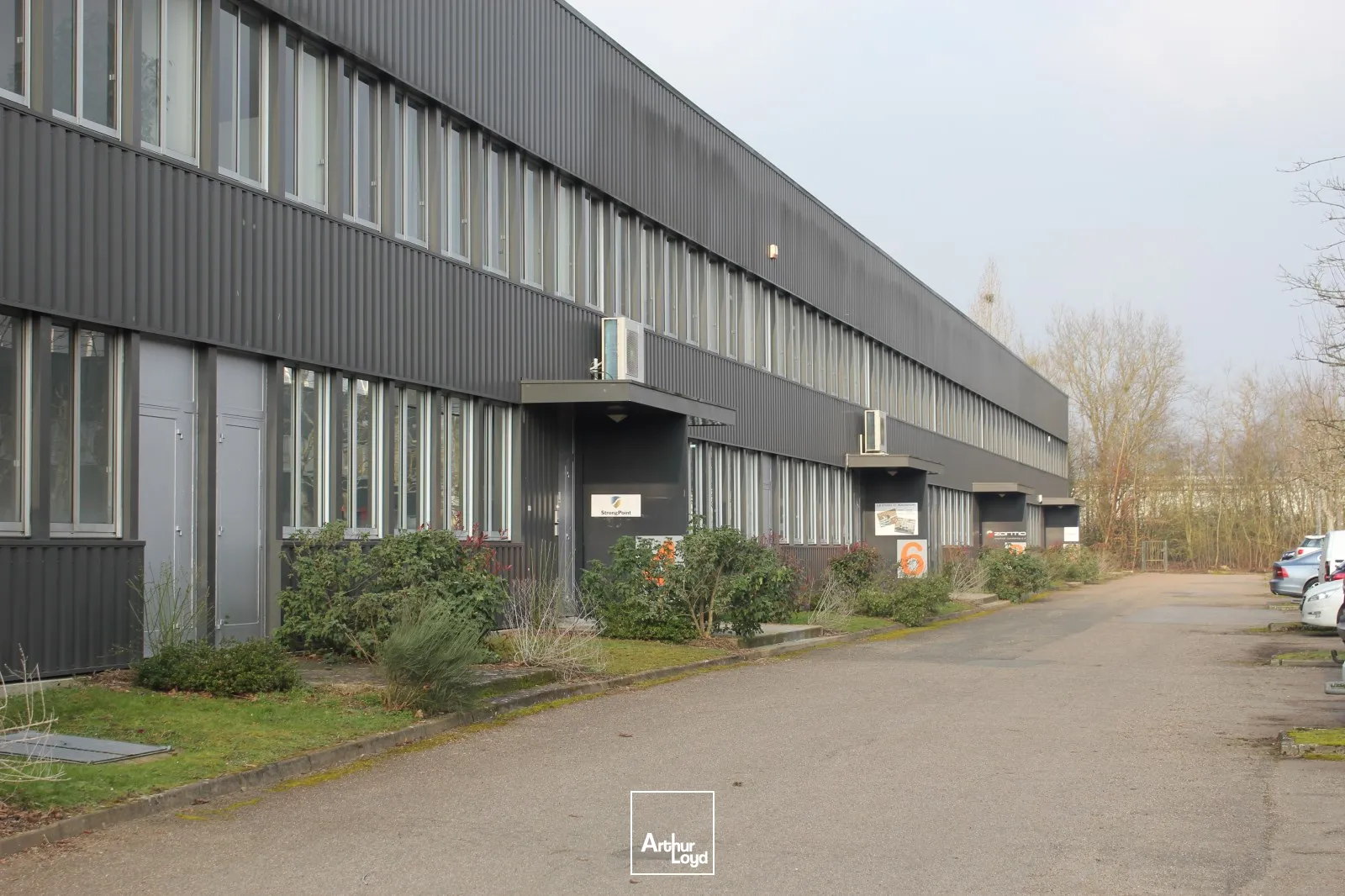 Locaux d'activité & Entrepôts - Location - COIGNIERES - 78310 - 406-2034 - 7809505