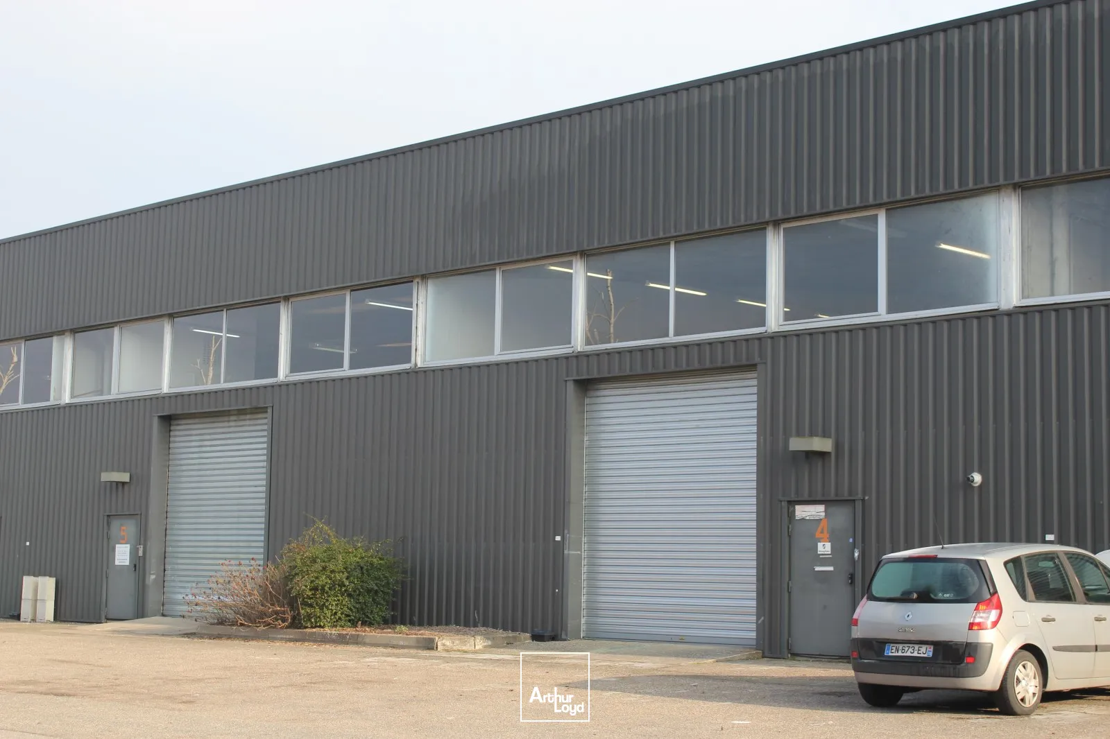 Locaux d'activité & Entrepôts - Location - COIGNIERES - 78310 - 406-2034 - 7809502