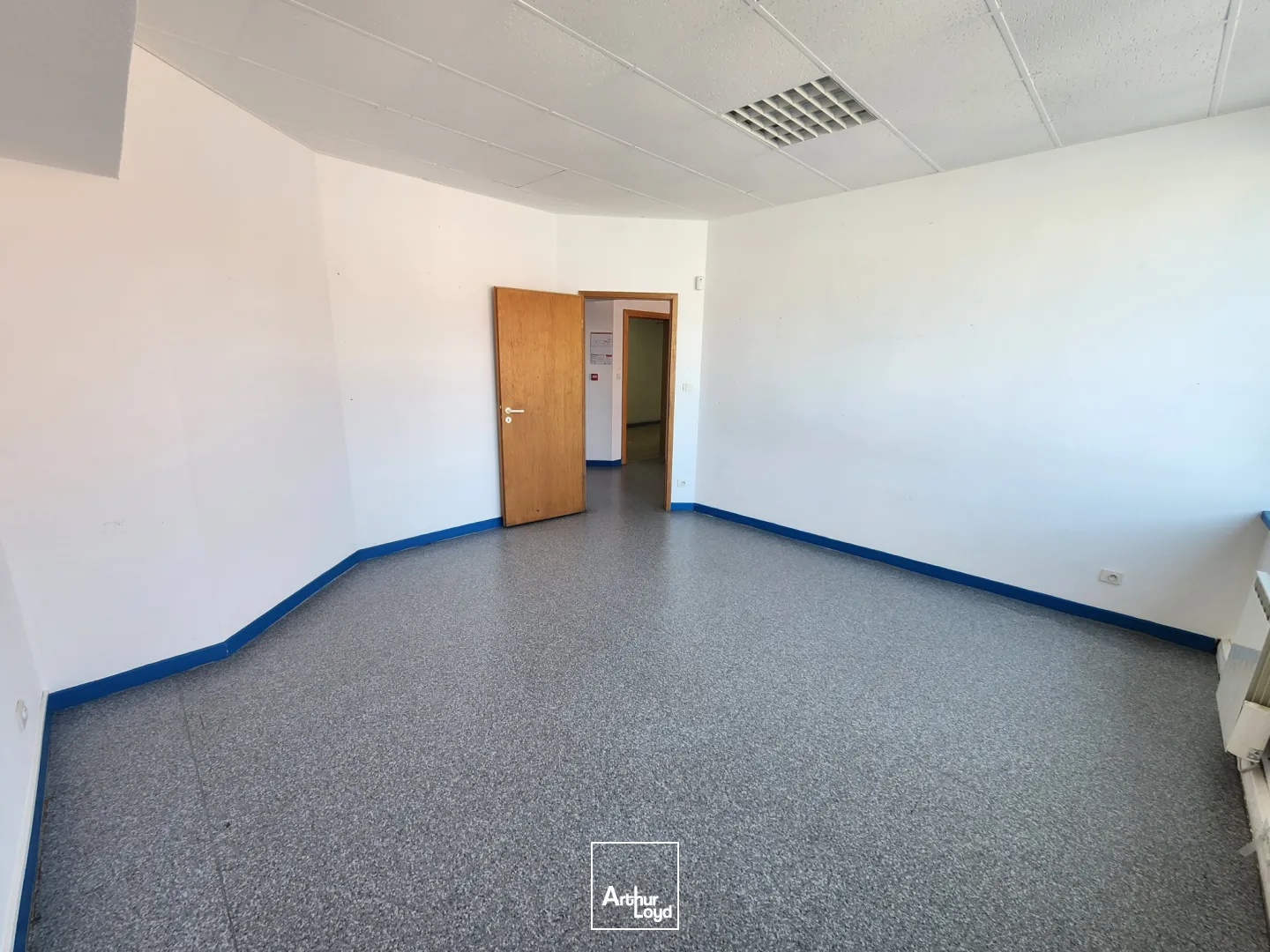 Bureaux - Location - Belfort - 90000 - 182-182 - 7809690
