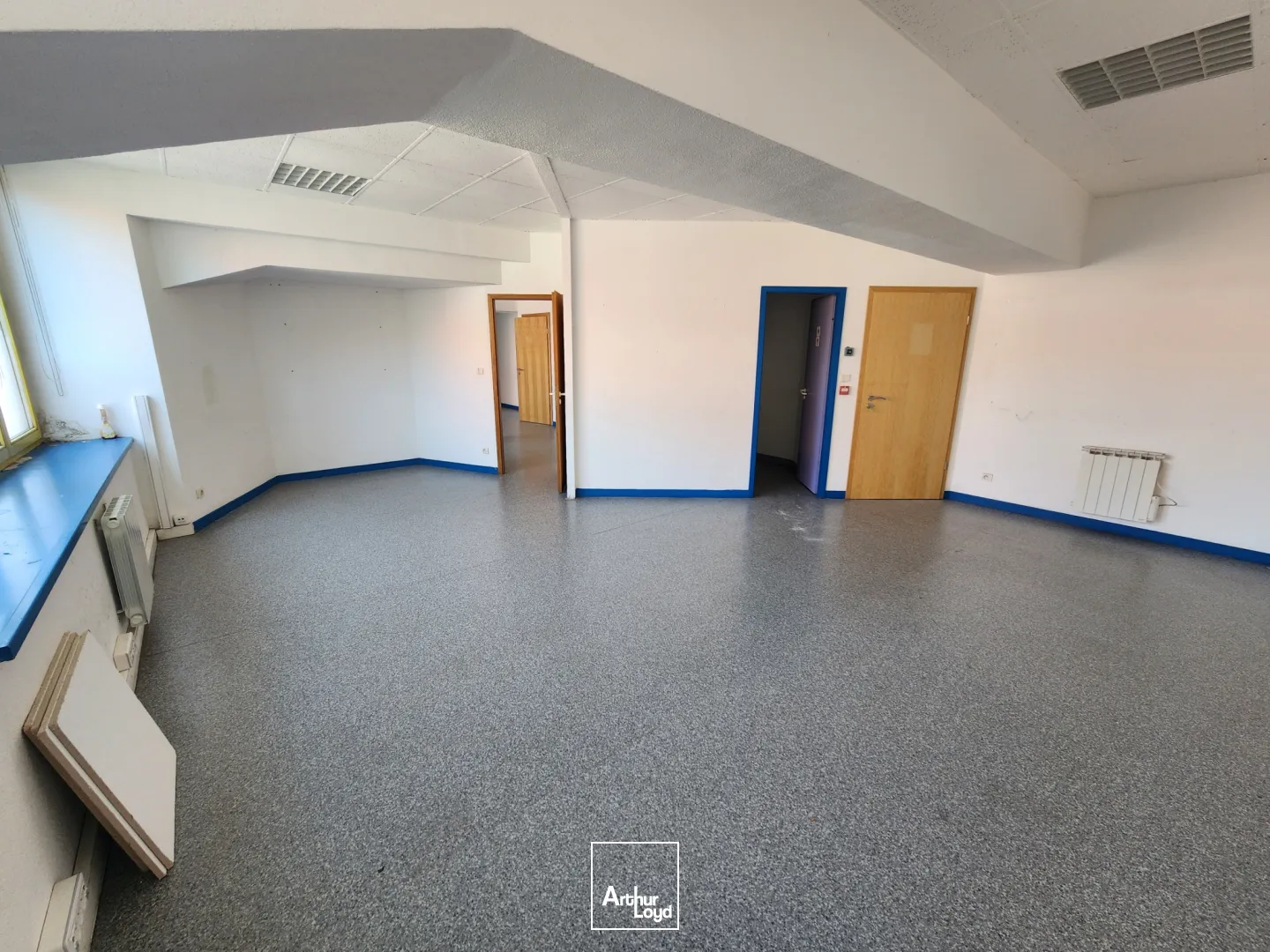 Bureaux - Location - Belfort - 90000 - 182-182 - 7809689