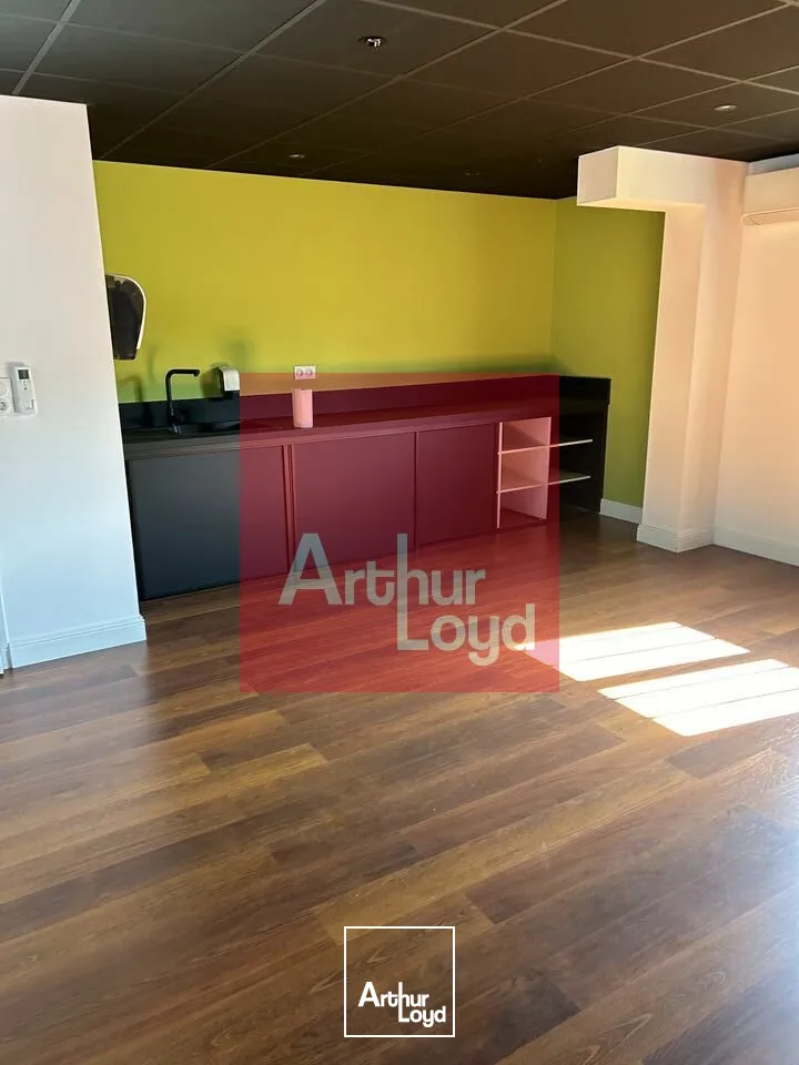 Locaux d'activité & Entrepôts - Location - PENNE-D'AGENAIS - 47140 - 1500-1500 - 7810004