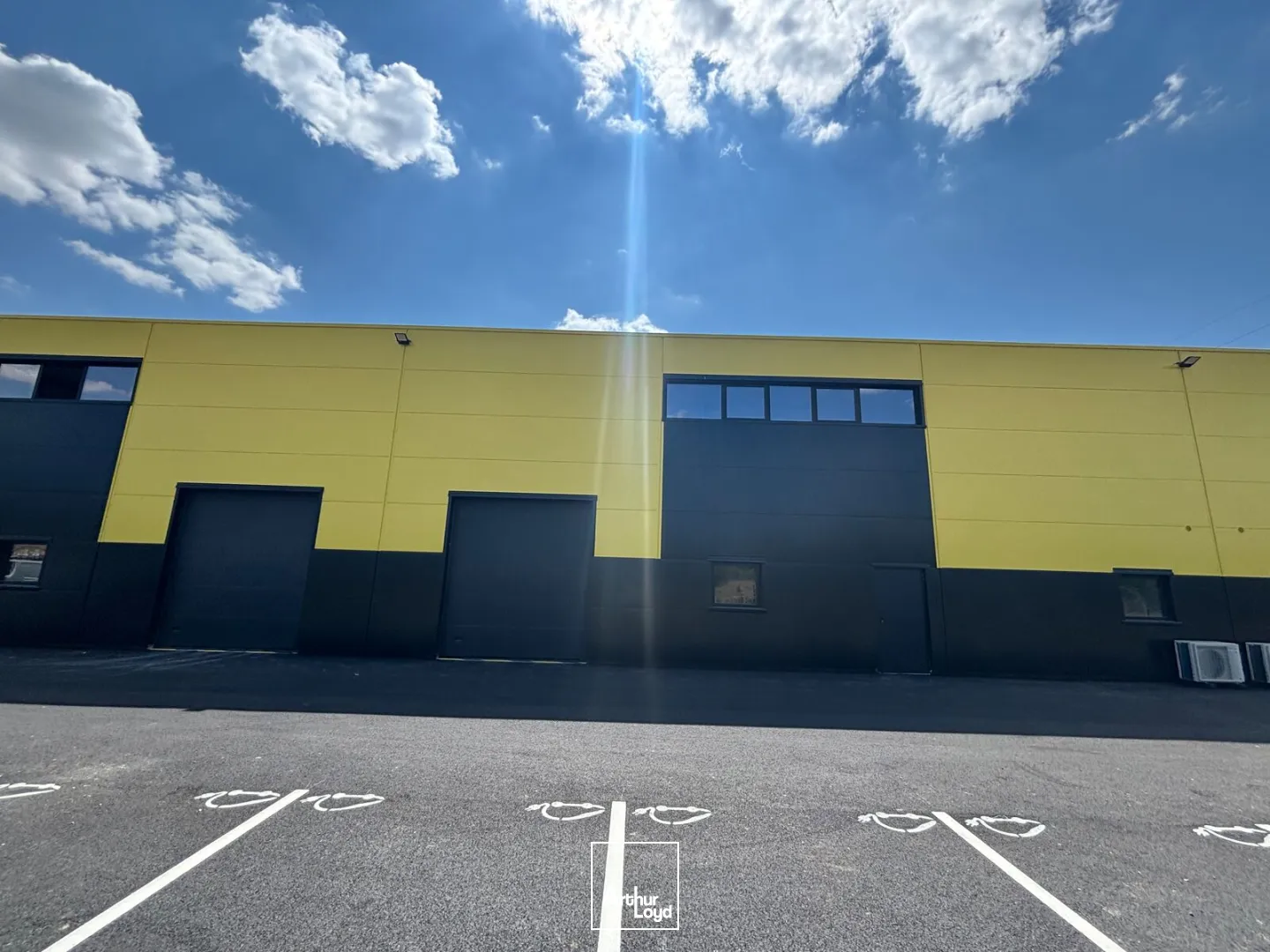Locaux d'activité & Entrepôts - Location - GRAND COURONNE - 76530 - 381-1540 - 7811042