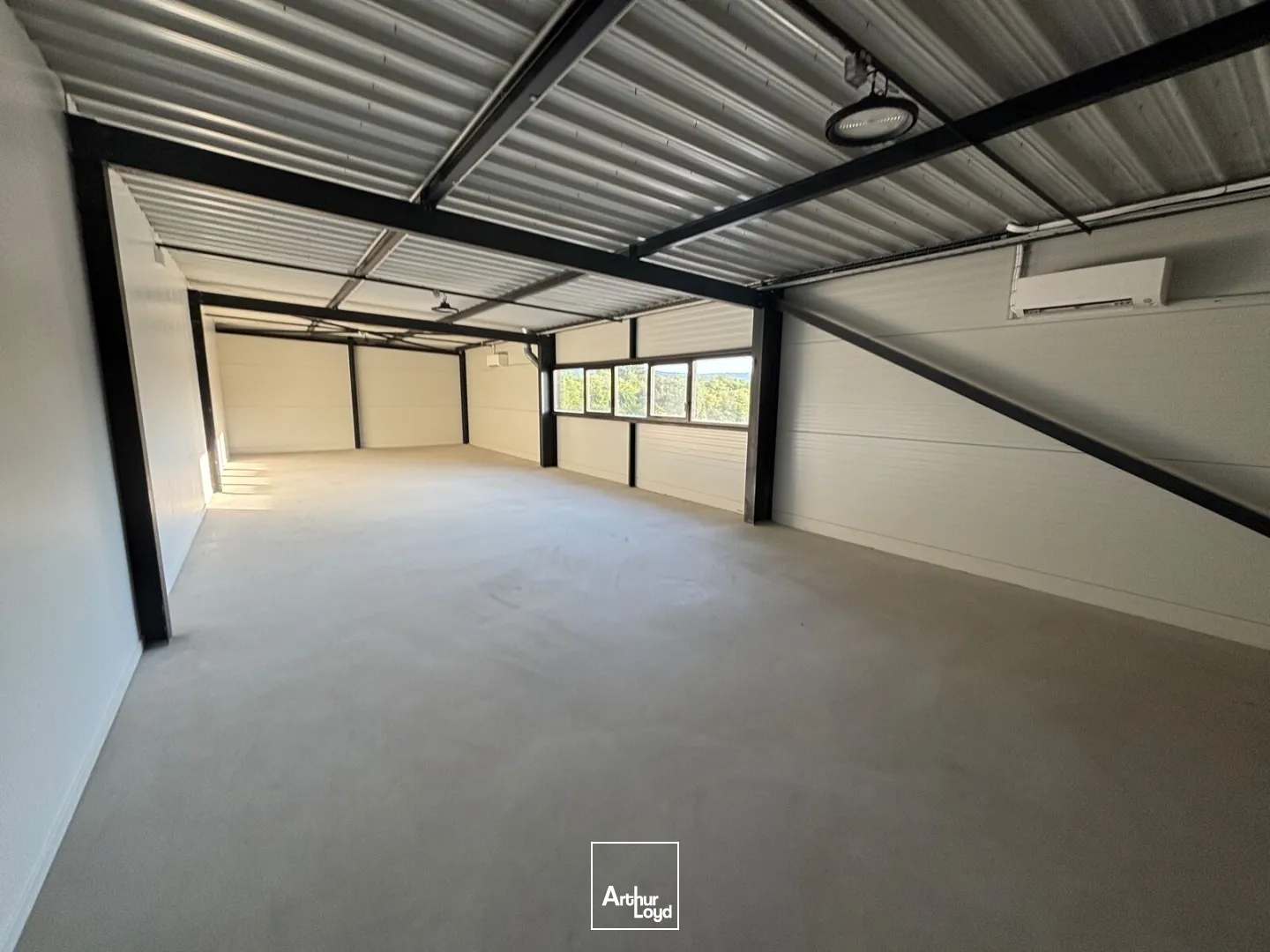 Locaux d'activité & Entrepôts - Location - GRAND COURONNE - 76530 - 381-1540 - 7811040