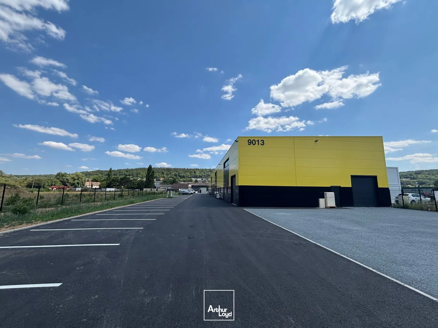 Locaux d'activité & Entrepôts - Location - GRAND COURONNE - 76530 - 381-1540 - 7811039