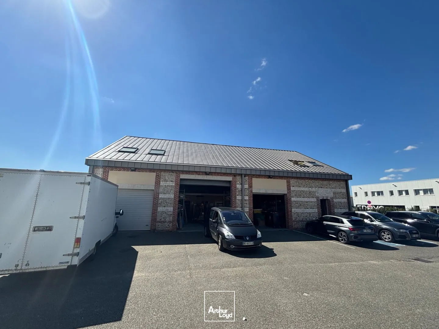 Locaux d'activité & Entrepôts - Location - SAINT JACQUES SUR DARNETAL - 76160 - 335-335 - 7811078