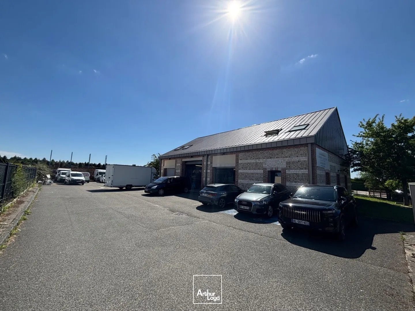 Locaux d'activité & Entrepôts - Location - SAINT JACQUES SUR DARNETAL - 76160 - 335-335 - 7811075