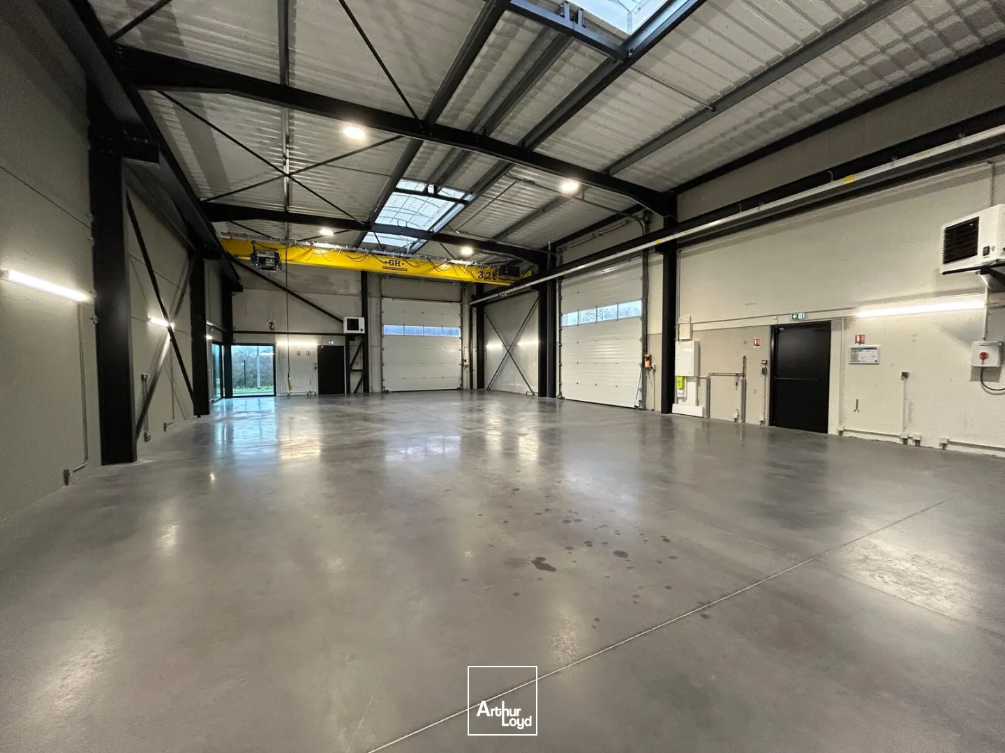 Locaux d'activité & Entrepôts - Vente - SAINT NAZAIRE - 44600 - 536-536 - 7812272