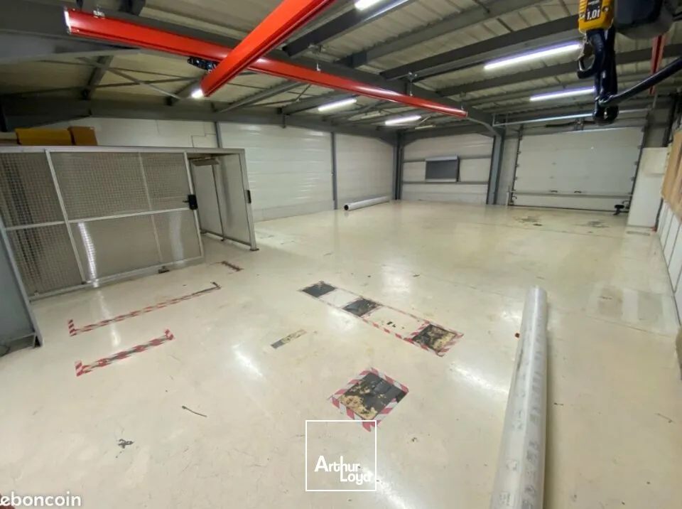 Locaux d'activité & Entrepôts - Location - ALLONZIER-LA-CAILLE - 74350 - 225-225 - 7812440
