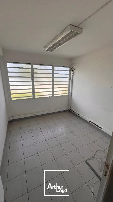 Bureaux - Location - Fort De France - 97200 - 125-125 - 7812675