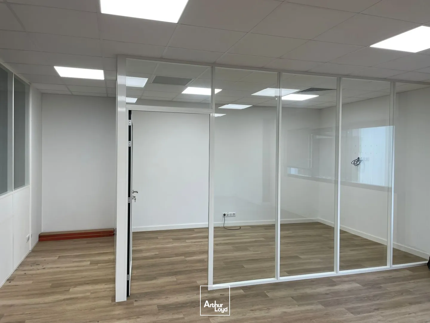 Locaux d'activité & Entrepôts - Location - ORVAULT - 44700 - 227-227 - 7813008