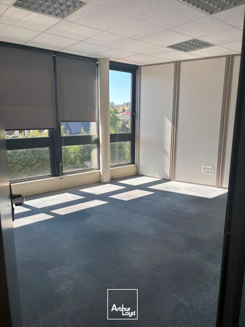 Bureaux - Location - SAINT PRIEST EN JAREZ - 42270 - 210-210 - 7813237