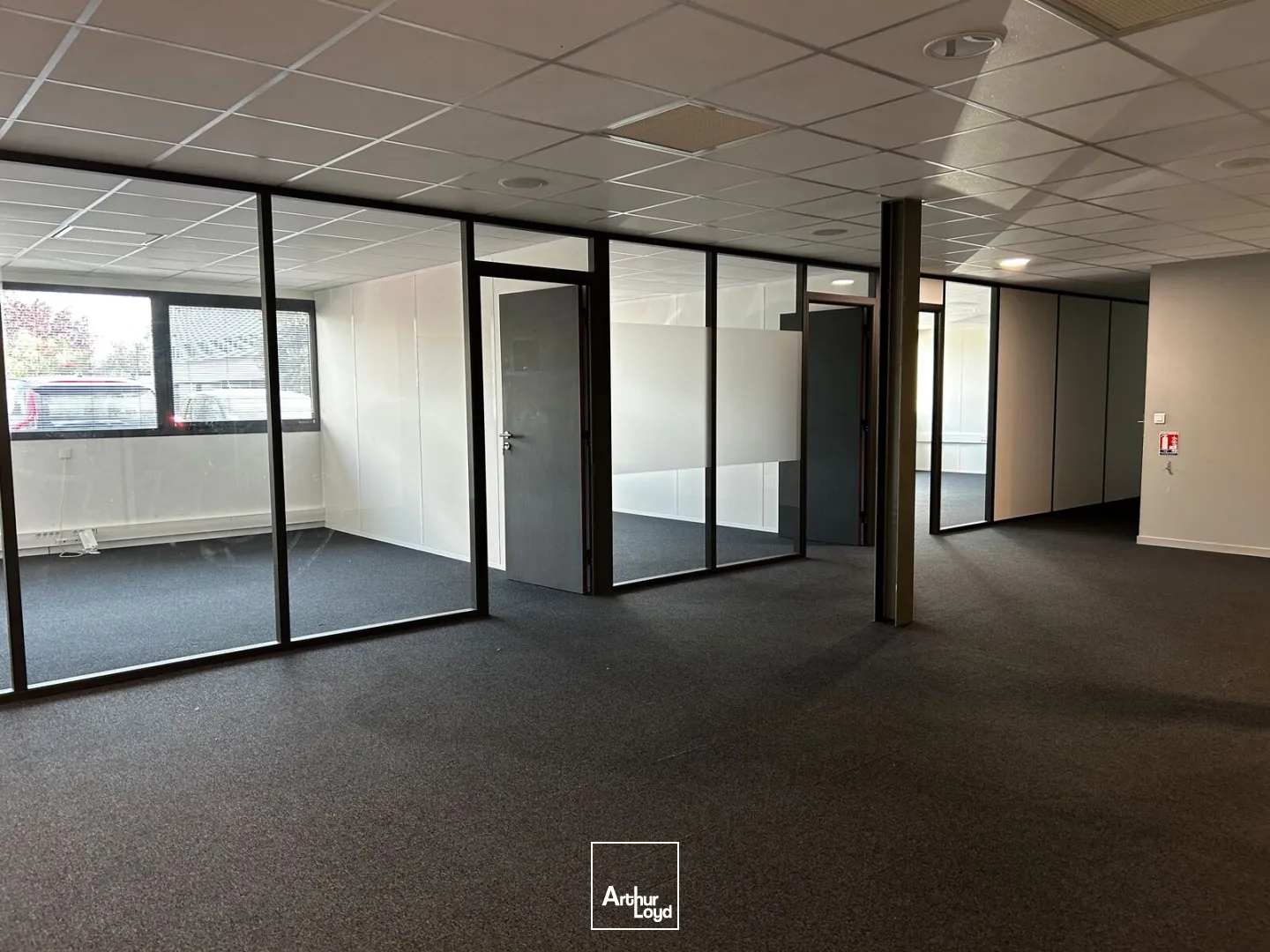 Bureaux - Location - MERIGNAC - 33700 - 282.23-698.73 - 7813639