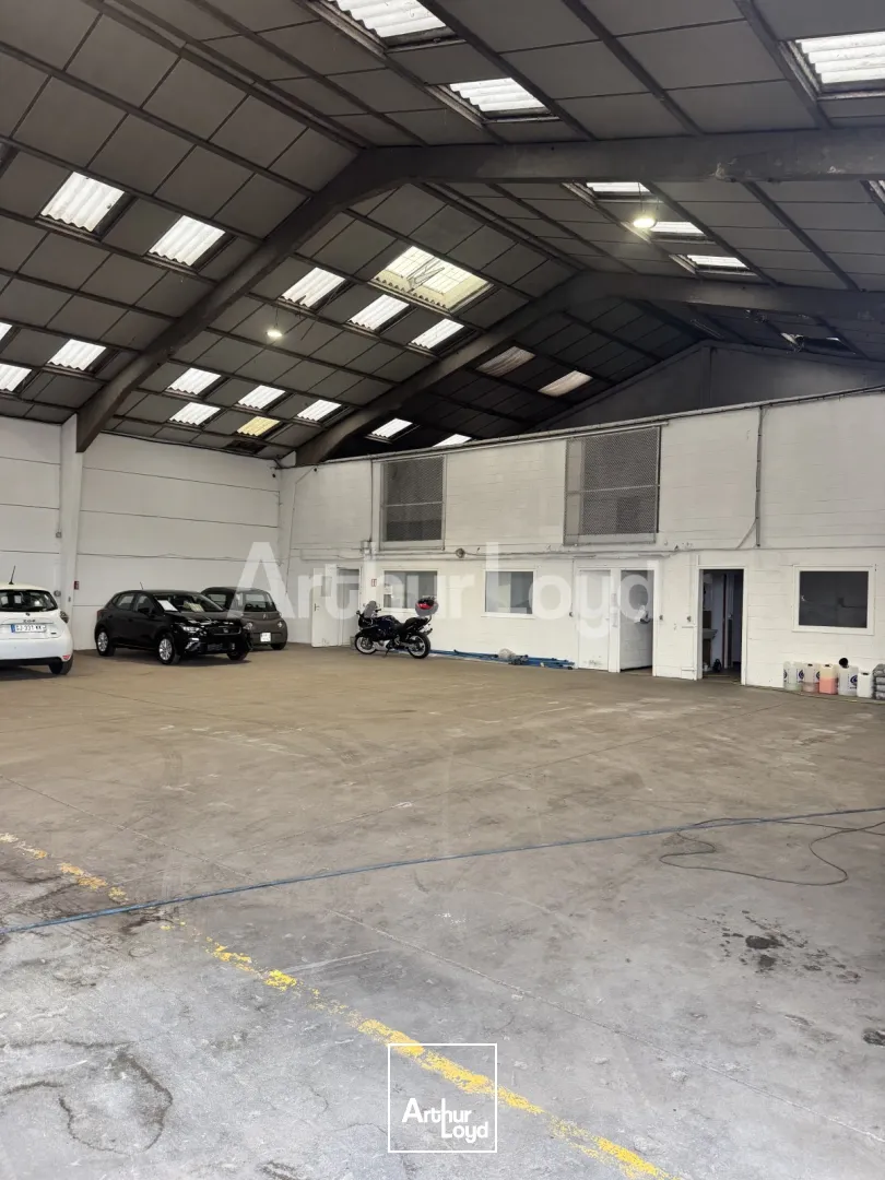 Locaux d'activité & Entrepôts - Location - BONDUES - 59910 - 1000-1000 - 7813911