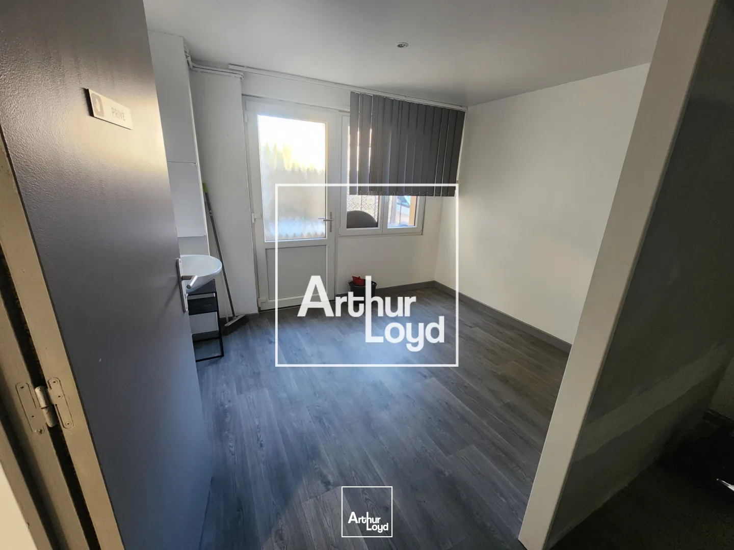 Locaux commerciaux - Location - Bavilliers - 90800 - 65-65 - 7814143