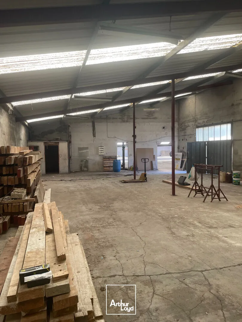 Locaux d'activité & Entrepôts - Vente - SAINT JUNIEN - 87200 - 1200-1200 - 7814198