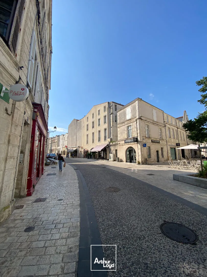 Locaux commerciaux - Vente - LA ROCHELLE - 17000 - 26.9-26.9 - 7814200